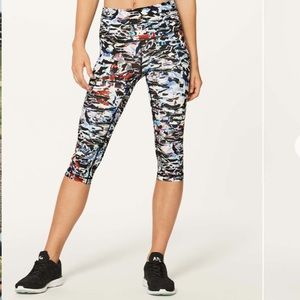 Wunder Under Hi-Rise 1/2 Tight “17